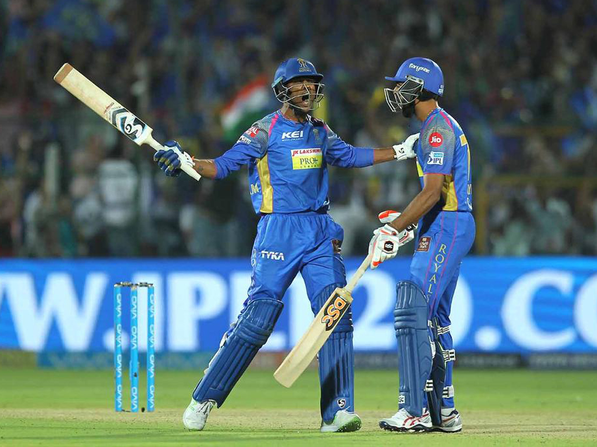 Rajasthan Royals beat Mumbai Indians by 3 wickets - Sakshi1