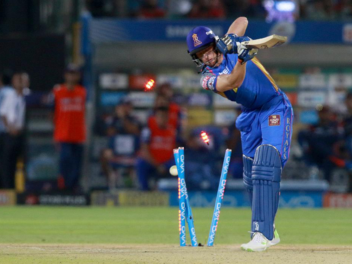 Rajasthan Royals beat Mumbai Indians by 3 wickets - Sakshi6