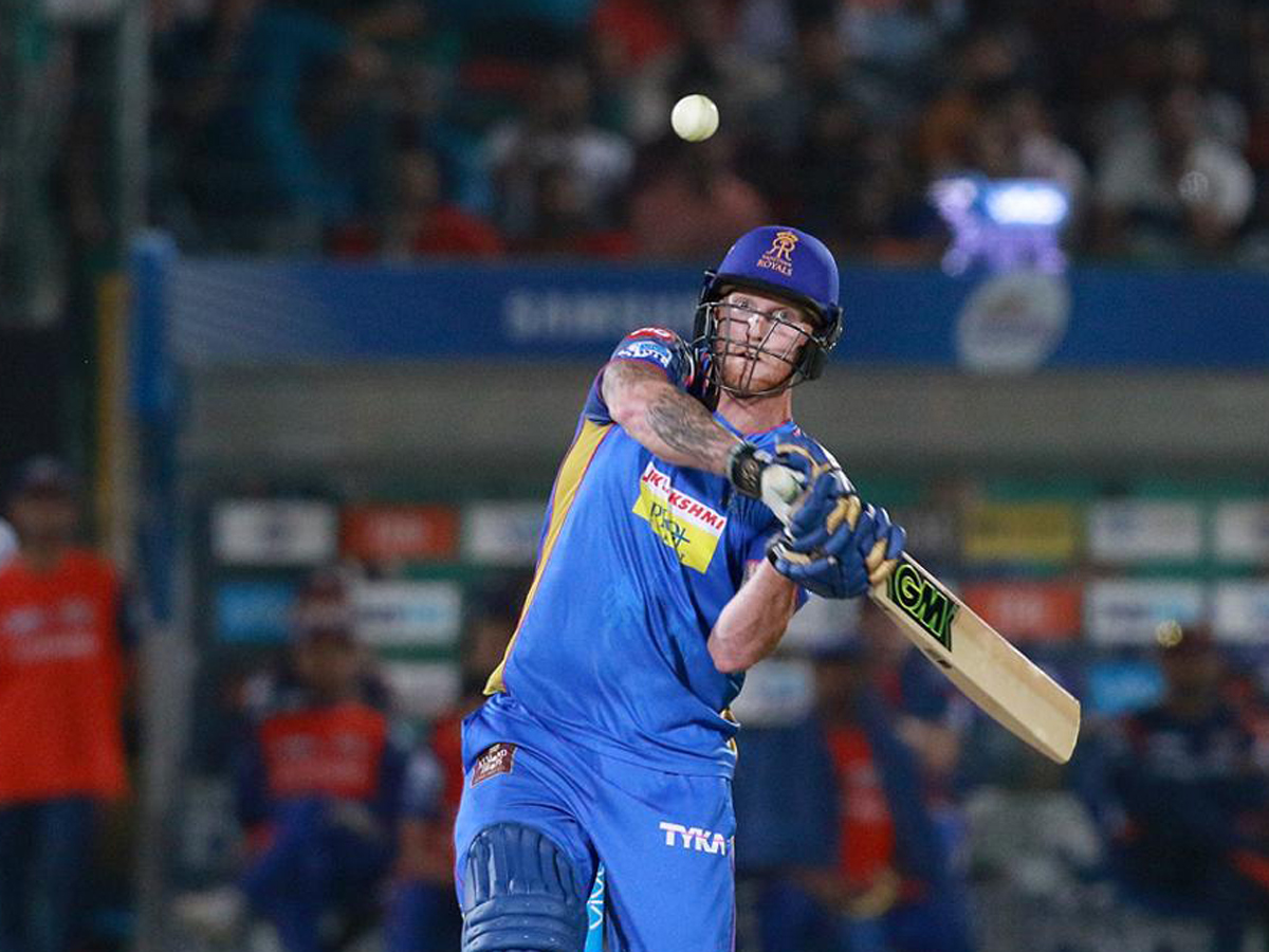 Rajasthan Royals beat Mumbai Indians by 3 wickets - Sakshi9