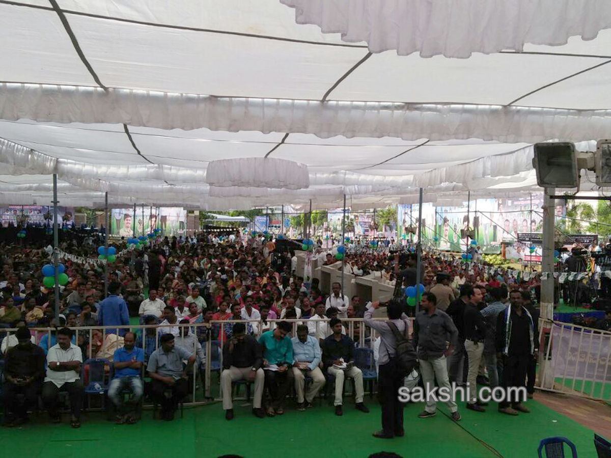 ysrcp vanchana deeksha at vizag  - Sakshi6