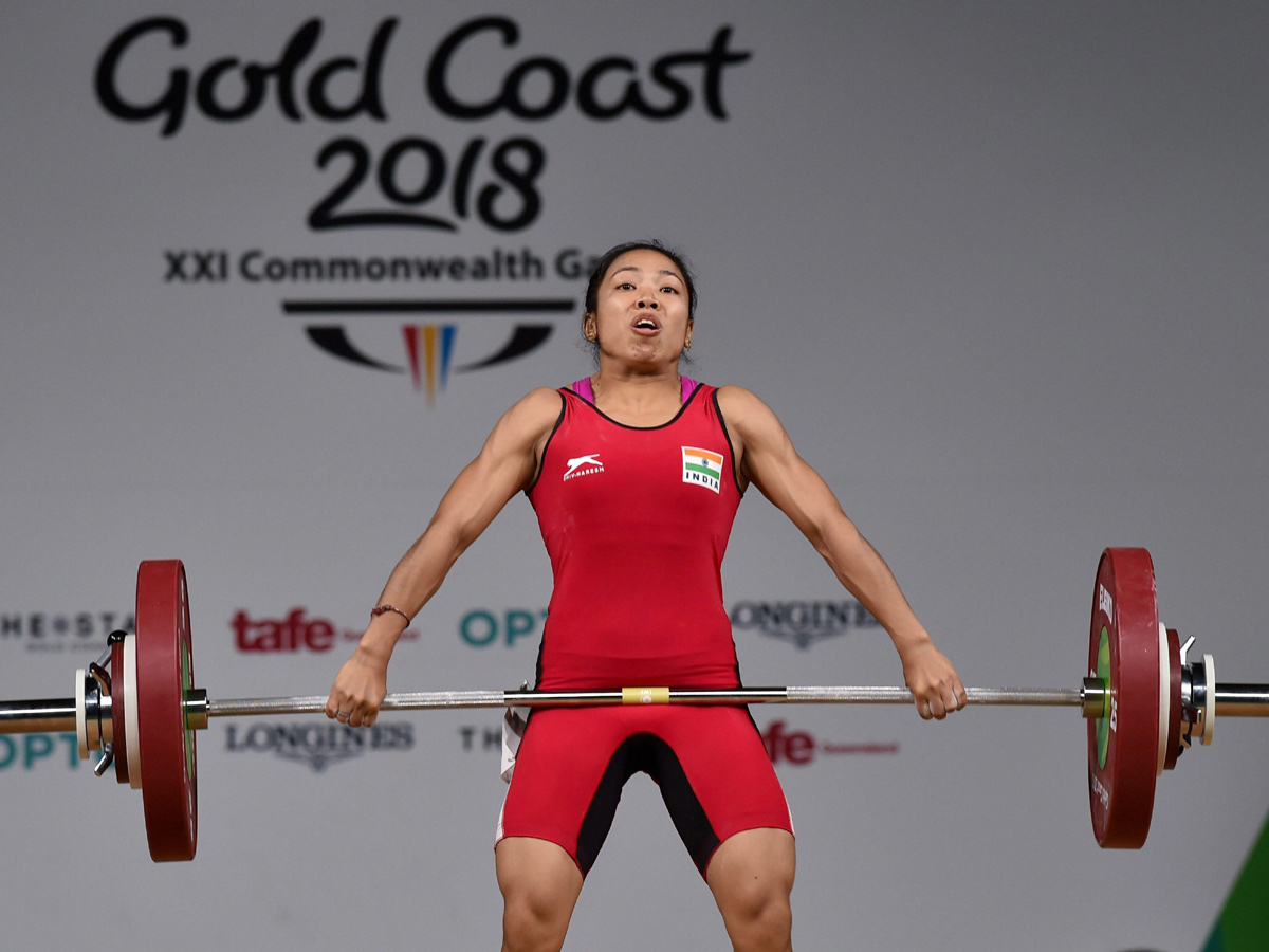 Weightlifter Mirabai Chanu wins gold medal in Commonwealth Games 2018 - Sakshi4