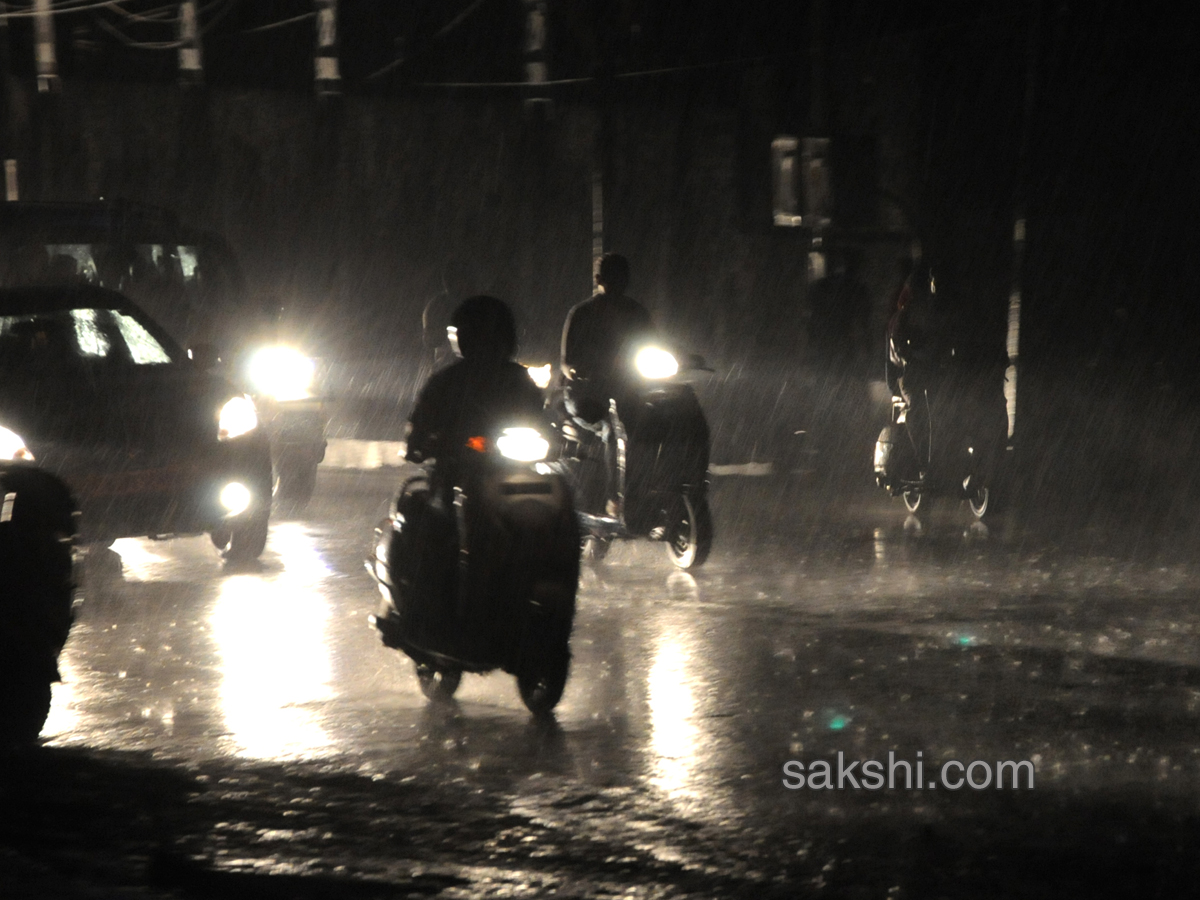 Heavy rain and hailstorm in hyderabad city - Sakshi8