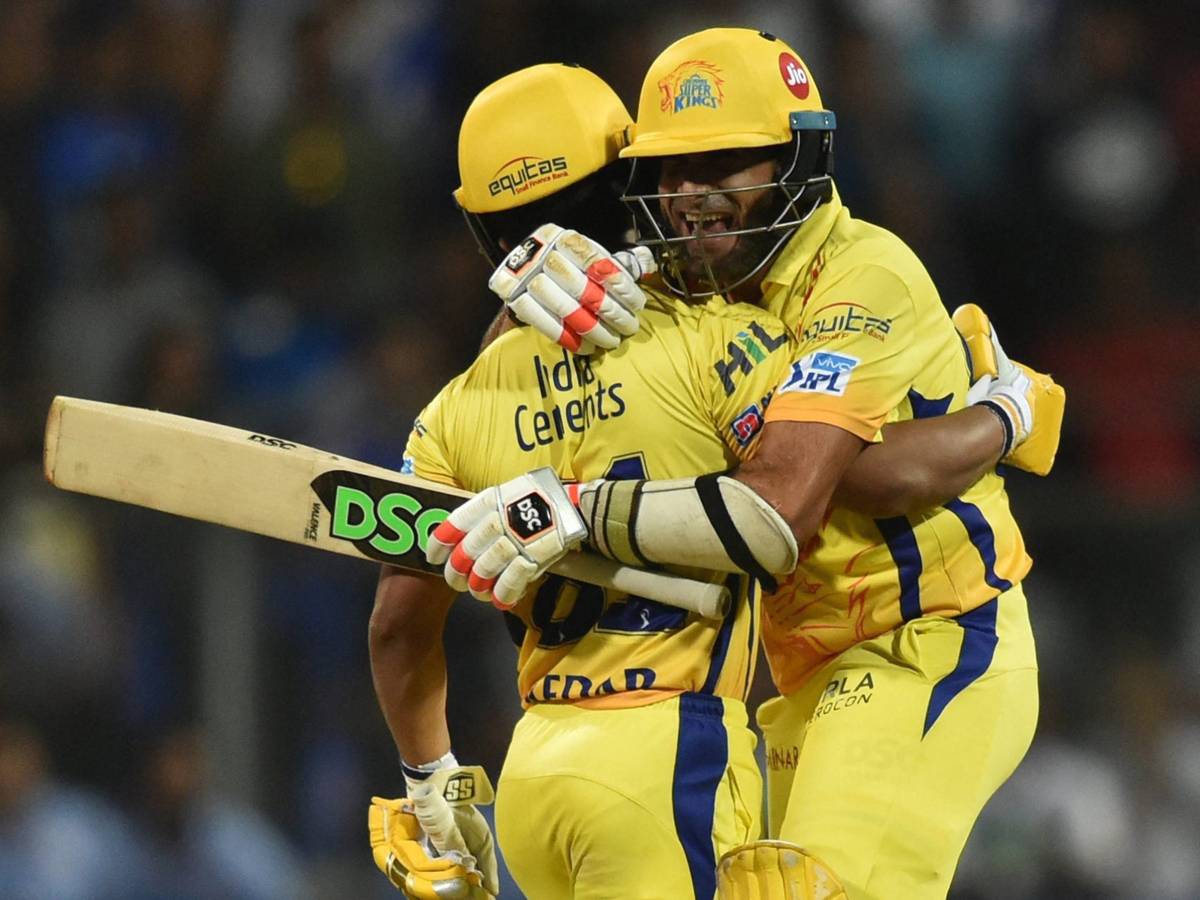 Chennai Super Kings beat Mumbai Indians by 1 wicket - Sakshi4