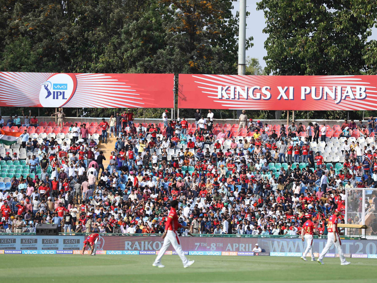 kings punjab beat delhi daredevils 6 wickets - Sakshi12