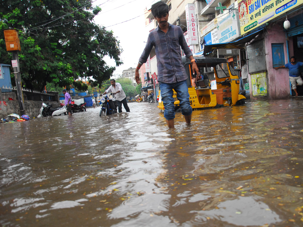 rain in hyderabad photo gallery - Sakshi2