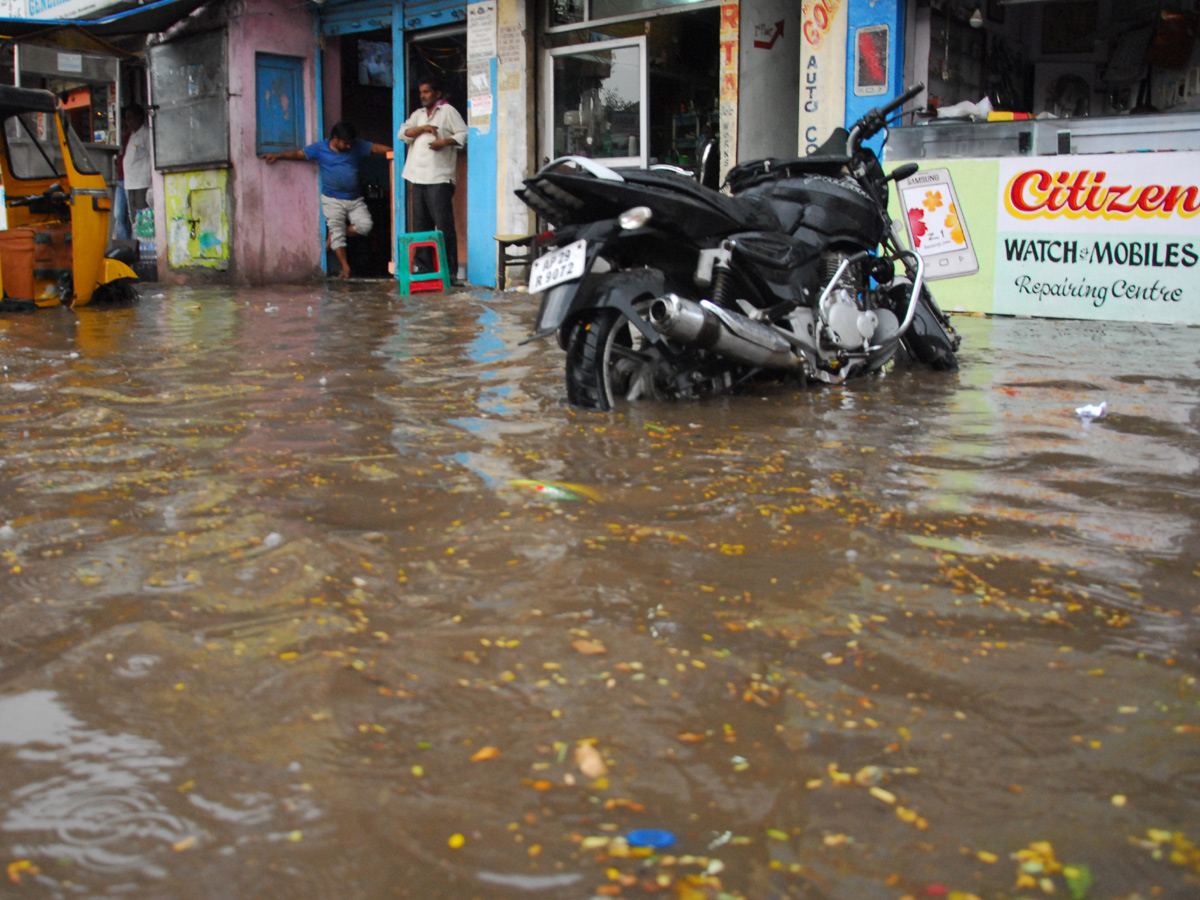 rain in hyderabad photo gallery - Sakshi3