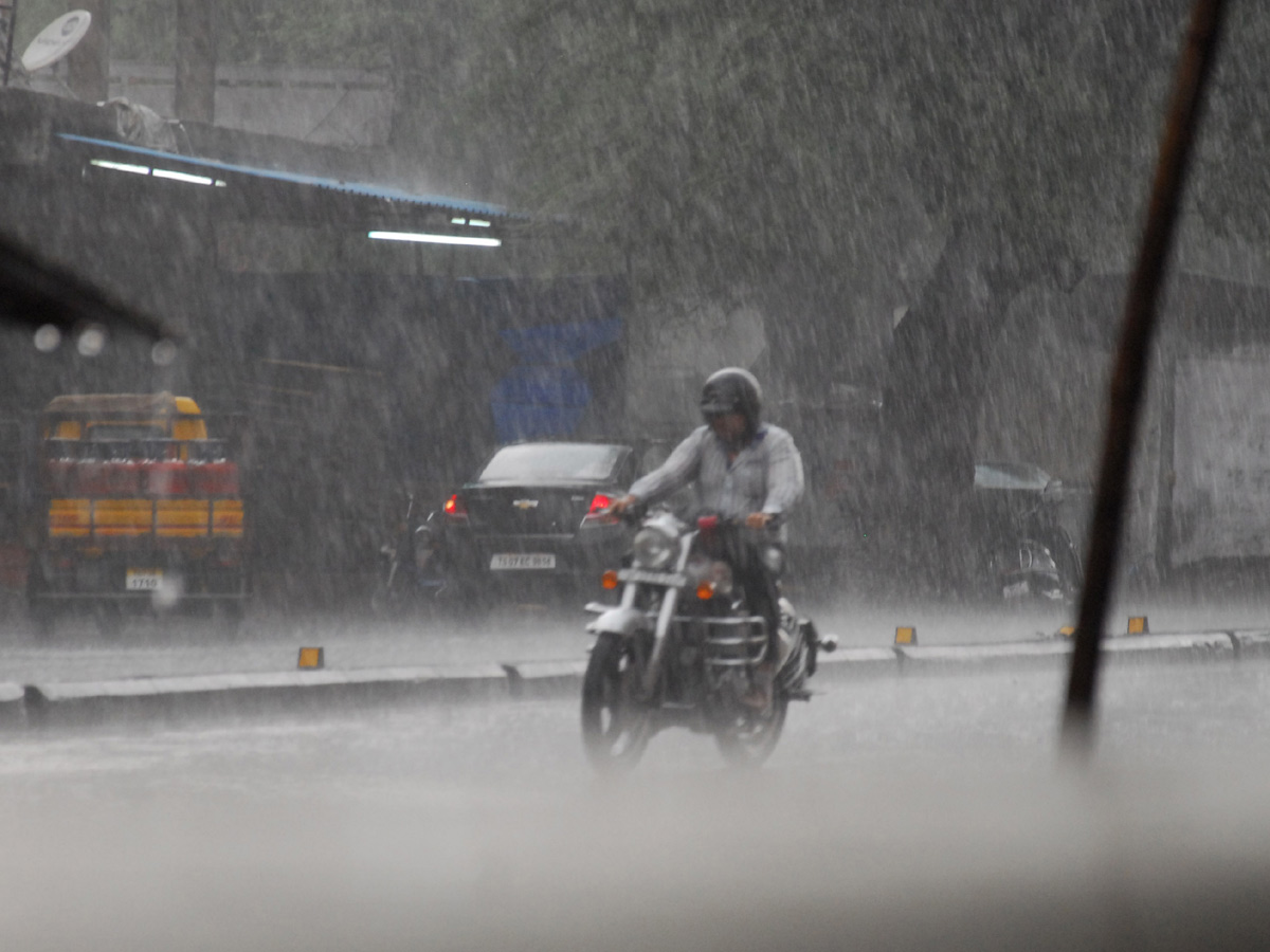 rain in hyderabad photo gallery - Sakshi5