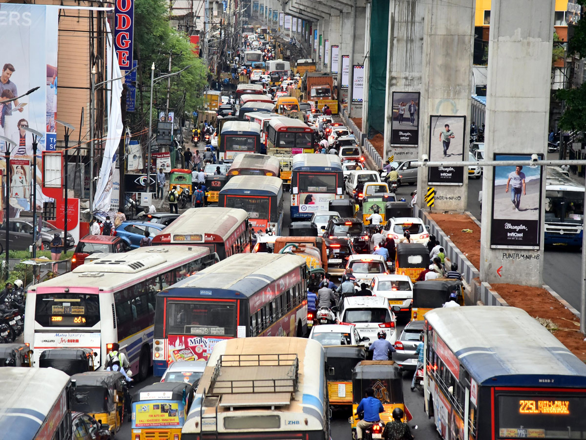 Heavy rain in hyderabad photo gallery - Sakshi5