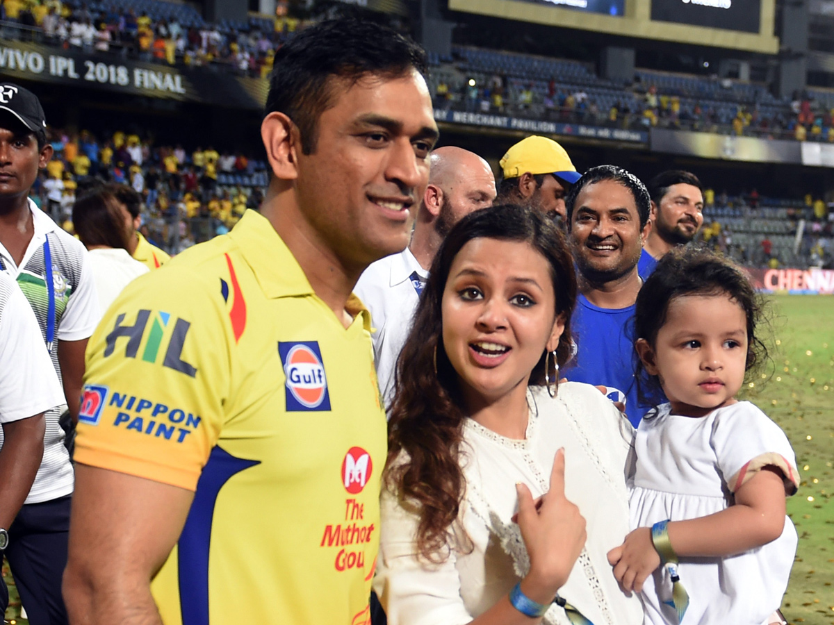 CSK vs SRH to win third IPL title photo gallery - Sakshi7