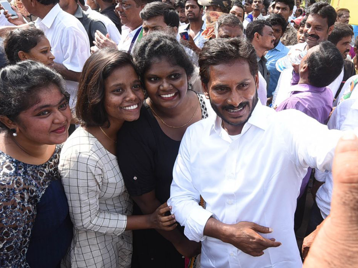 YS Jagan Padayatra photo gallery - Sakshi4