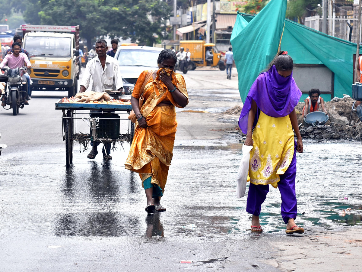 Heavy Rains in Hyderabad Photo Gallery - Sakshi3