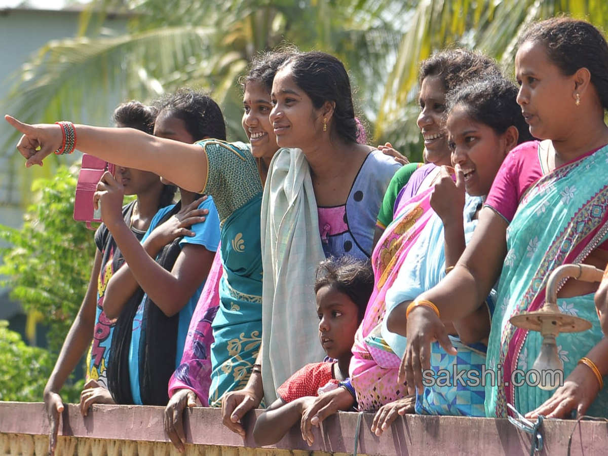 Ys Jagan Mohan Reddy Padayatra day 191 Photos in Vedireswaram - Sakshi12