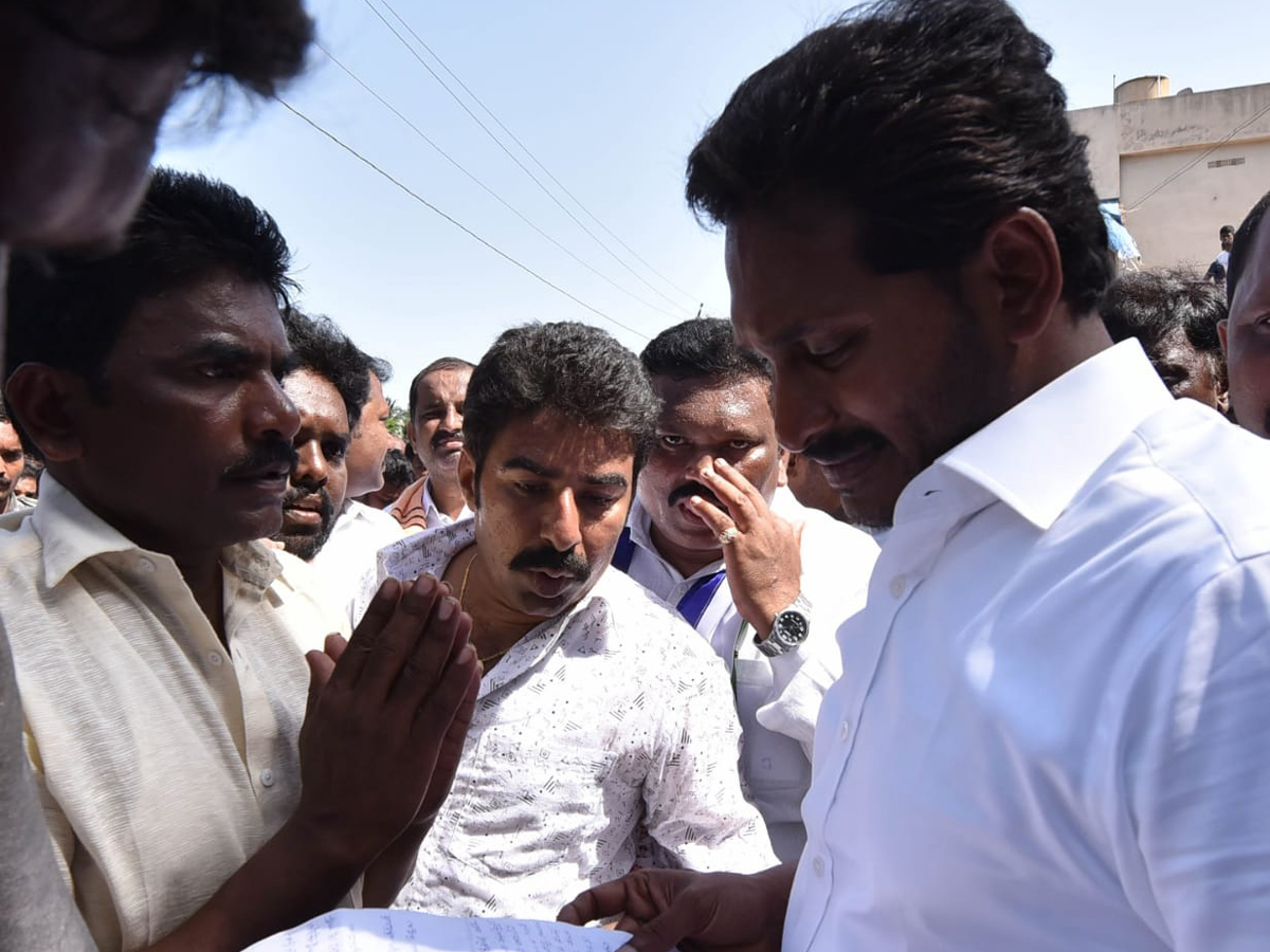 Ys jagan padayatra Photo Gallery - Sakshi5