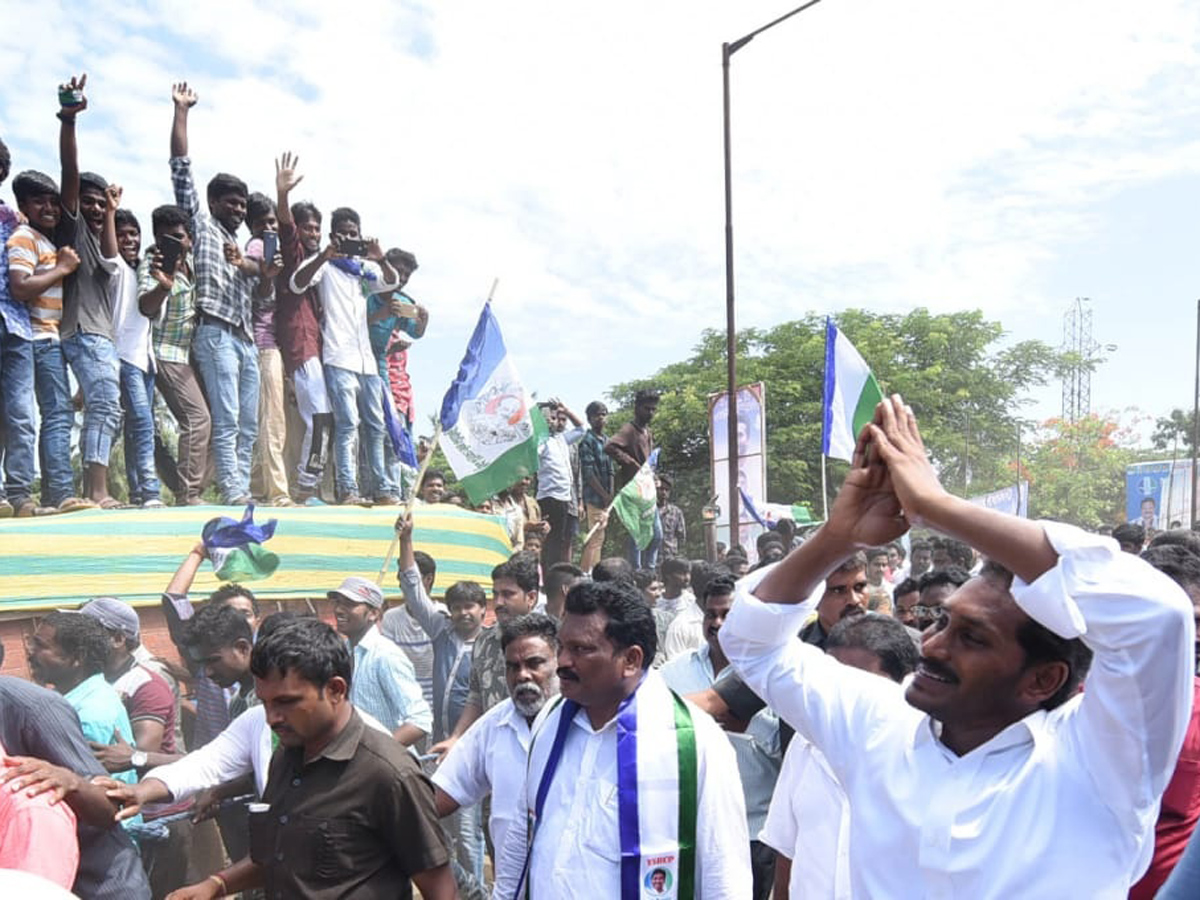 Ys jagan padayatra Photo Gallery - Sakshi9