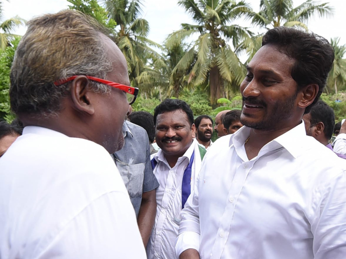 Ys jagan padayatra Photo Gallery - Sakshi3