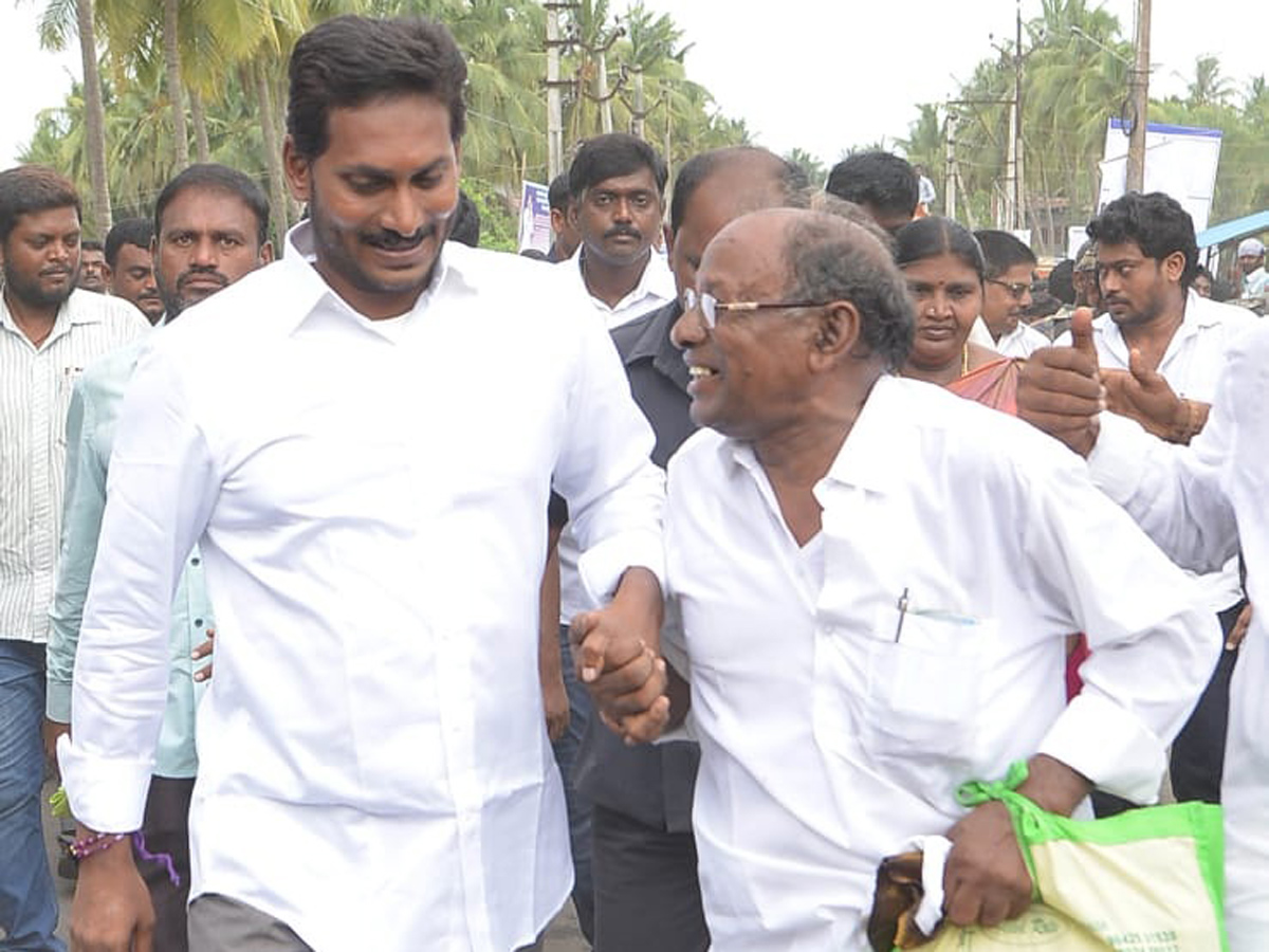 Ys jagan padayatra Photo Gallery - Sakshi6