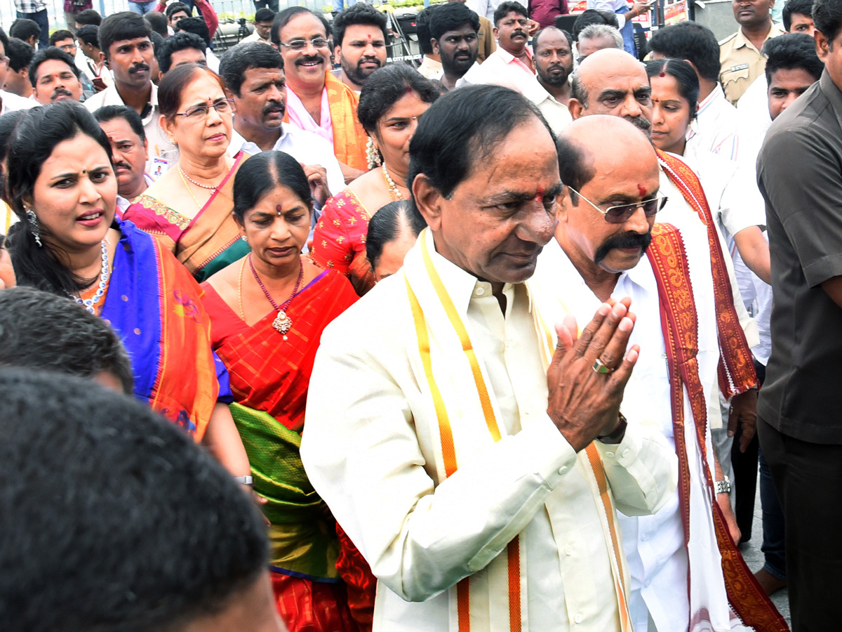 KCR to visit Kanaka Durga Temple in Vijayawada Photo Gallery - Sakshi10