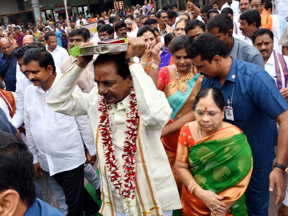 KCR to visit Kanaka Durga Temple in Vijayawada Photo Gallery - Sakshi2