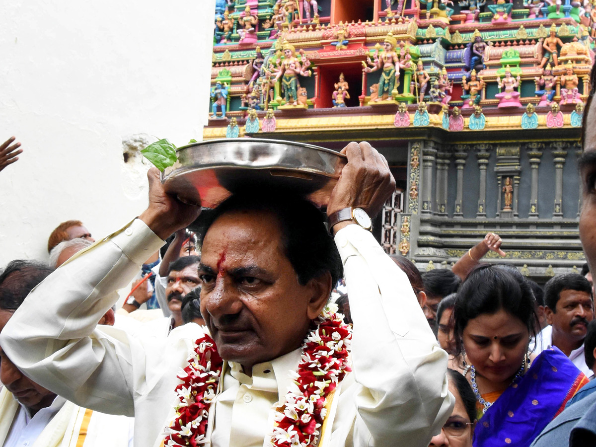 KCR to visit Kanaka Durga Temple in Vijayawada Photo Gallery - Sakshi5