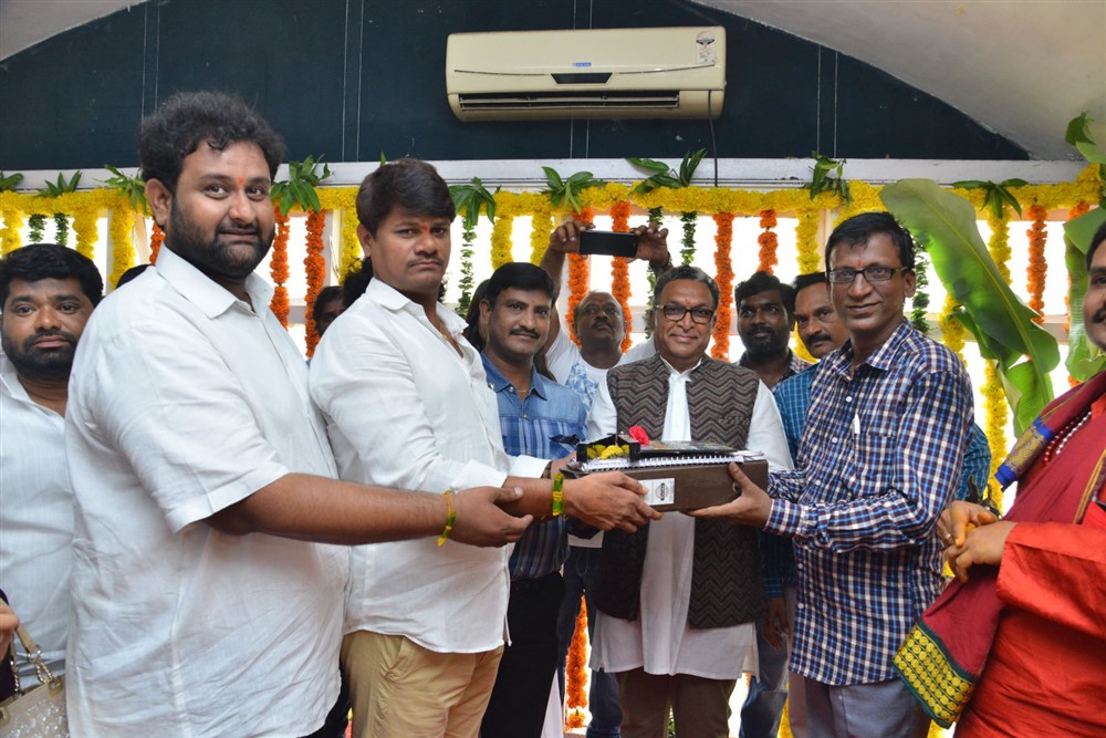 KCR Biopic Udhyama Simham Shooting Launch Photo Gallery - Sakshi10