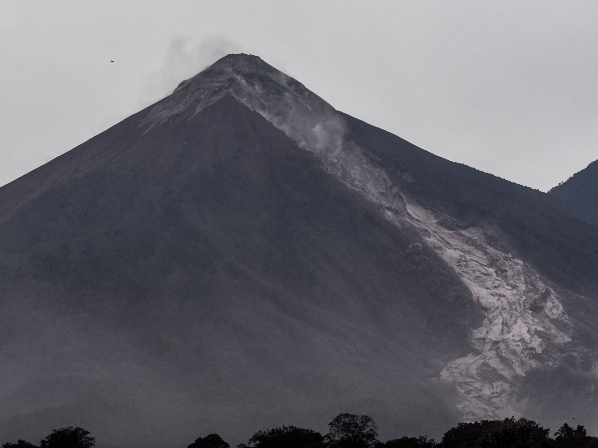 Volcano of Fire in Guatemala City Photo Gallery - Sakshi20