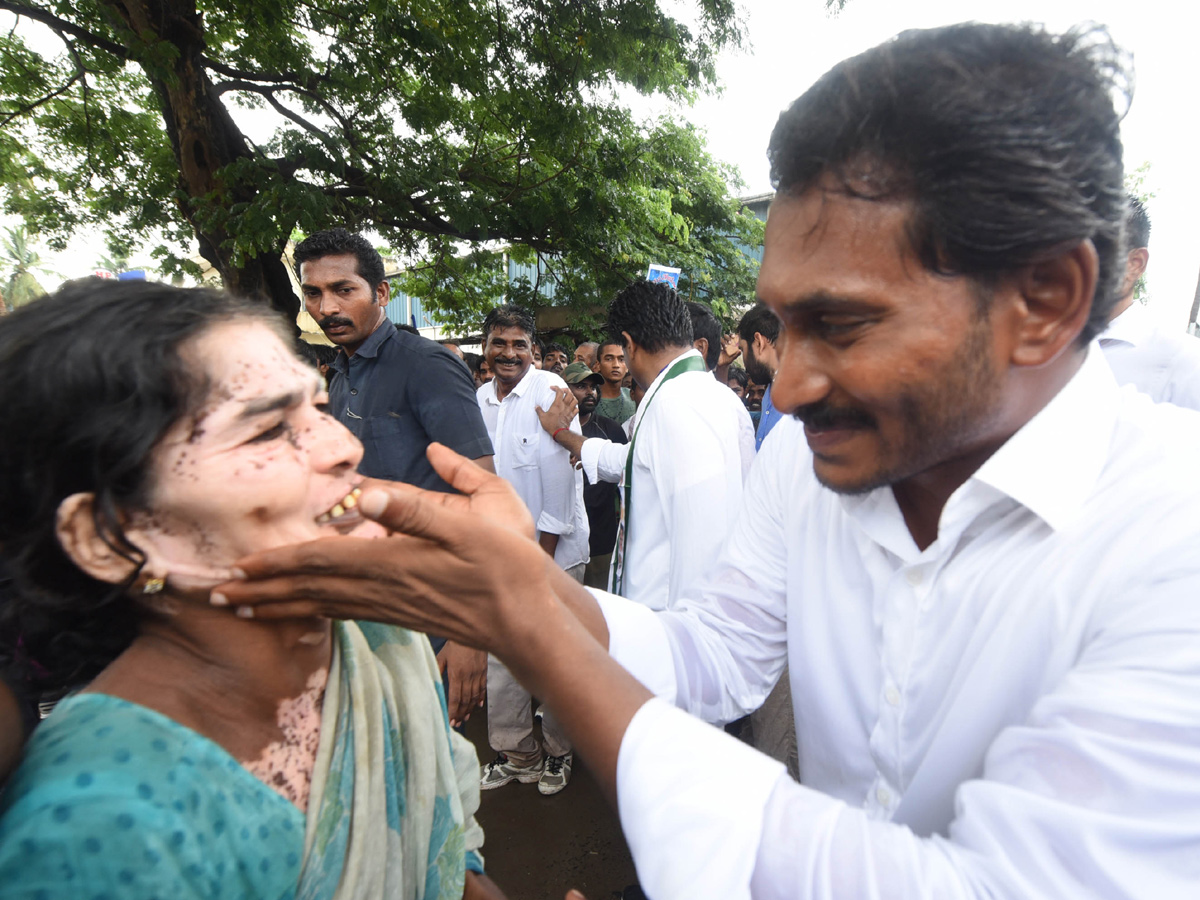 ys jagan padayatra photo gallery - Sakshi20