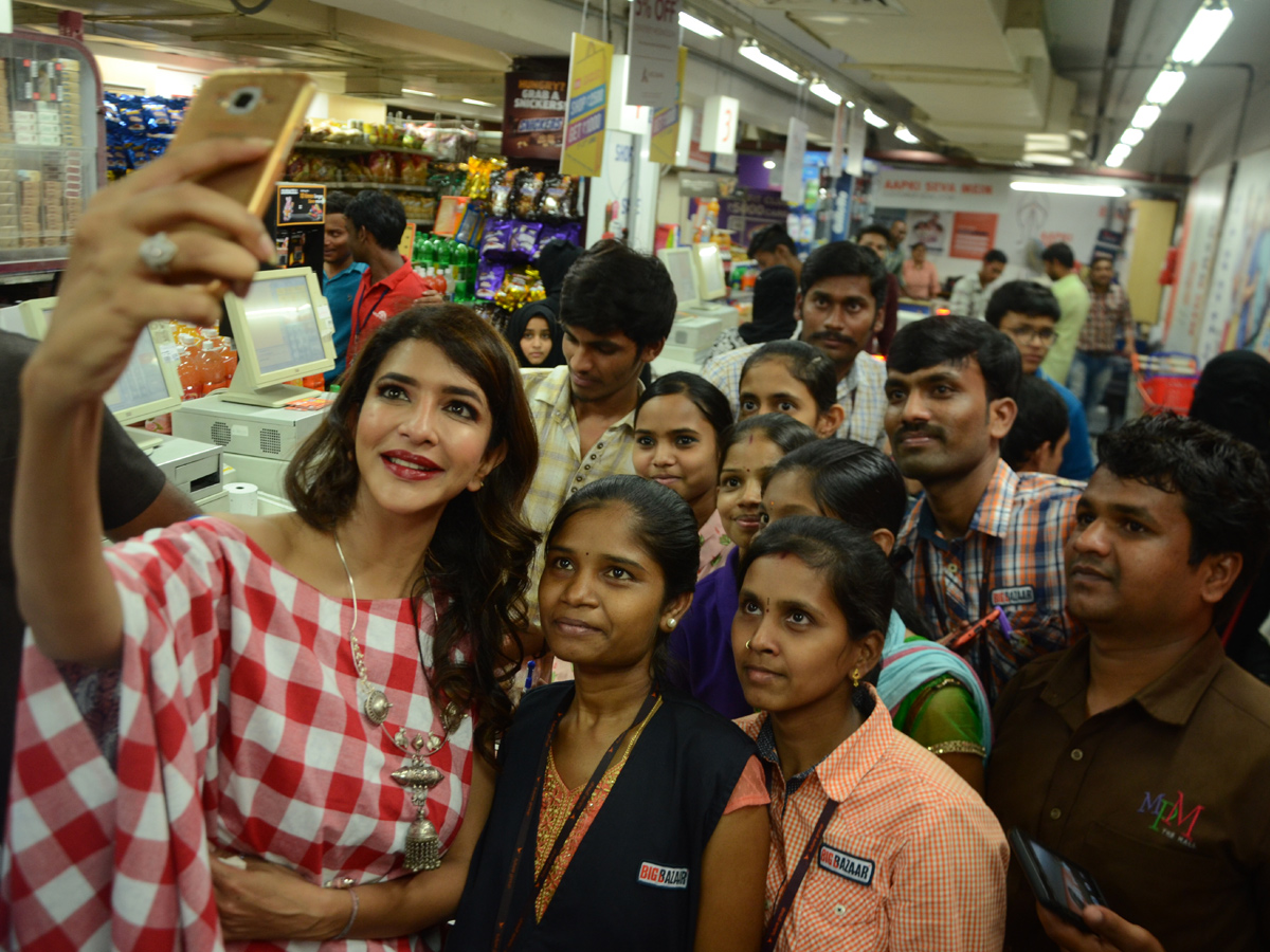 Lakshmi Manchu at Abids Big Bazaar Photo Gallery - Sakshi1