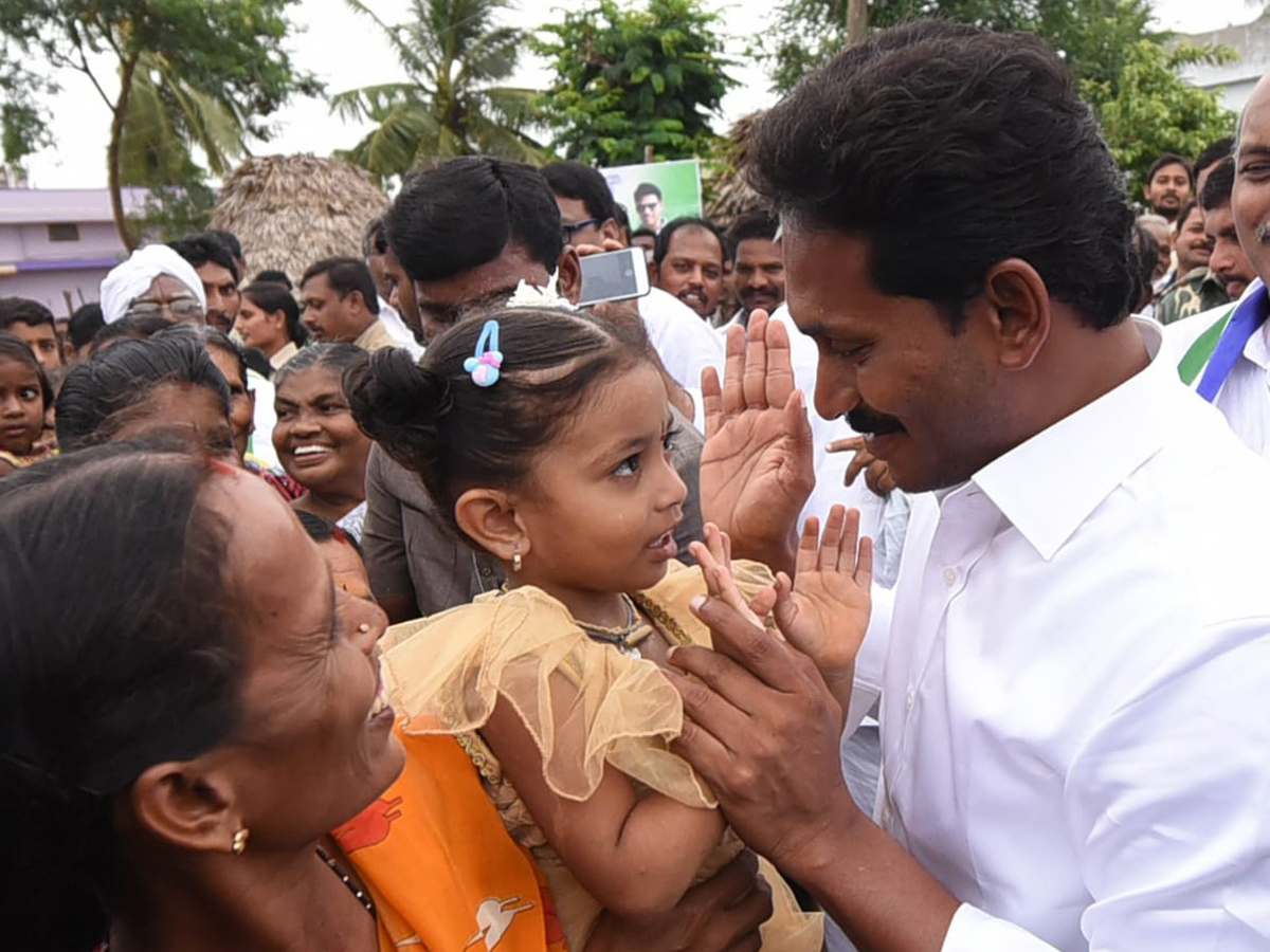 Ys Jagan Padayatra Photo Gallery - Sakshi15