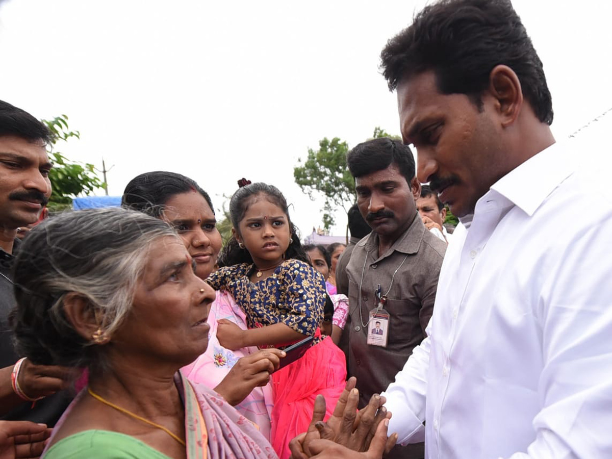 Ys Jagan Padayatra Photo Gallery - Sakshi17