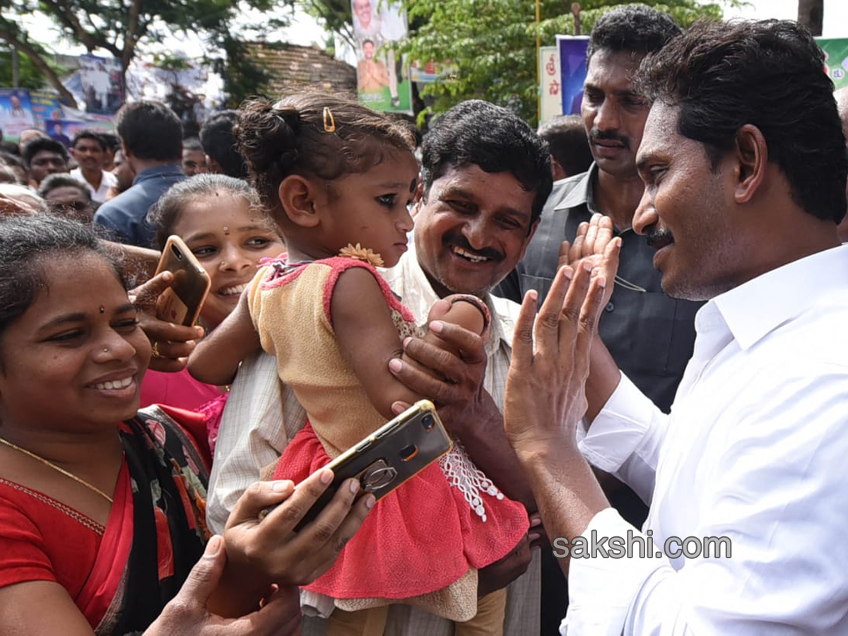 YS Jagan PrajaSankalpaYatra Day 213 Photo Gallery - Sakshi11