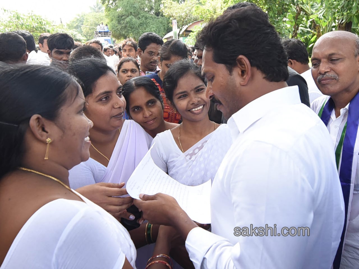 YS Jagan PrajaSankalpaYatra Day 213 Photo Gallery - Sakshi14