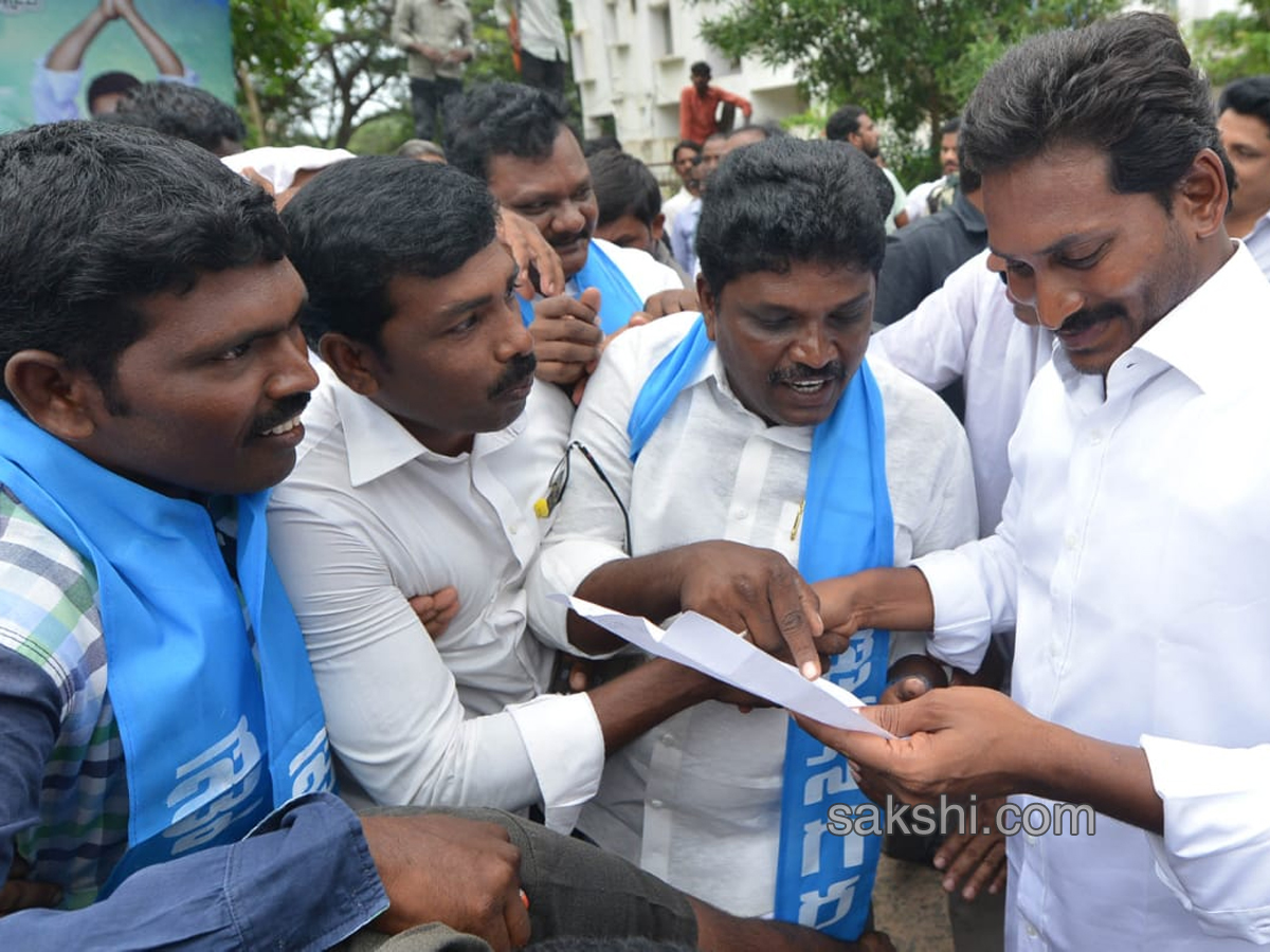 YS Jagan PrajaSankalpaYatra Day 216 Photo Gallery - Sakshi10