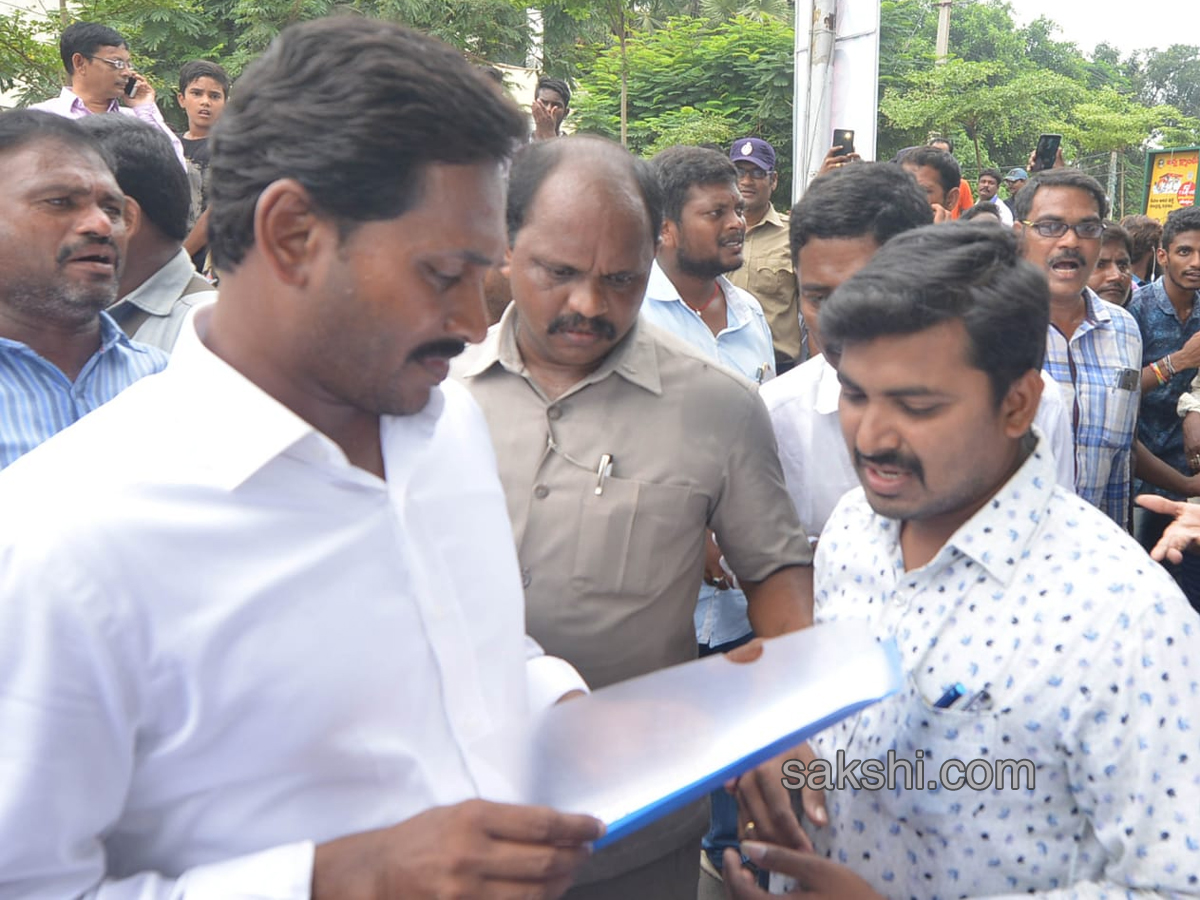 YS Jagan PrajaSankalpaYatra Day 216 Photo Gallery - Sakshi14