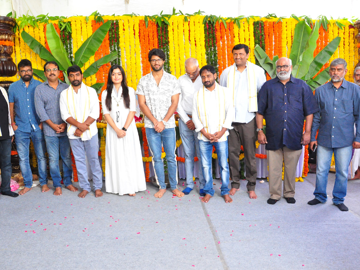 Vijay Deverakonda Dear Comrade launched Photo Gallery - Sakshi2