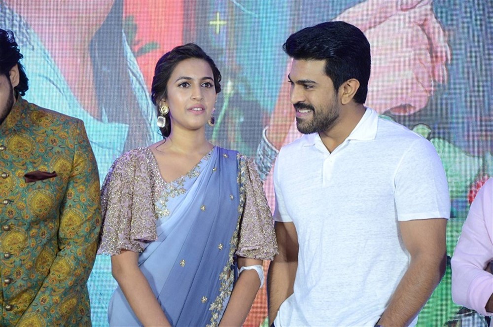 Happy Wedding Pre Release Event Photo Gallery - Sakshi9