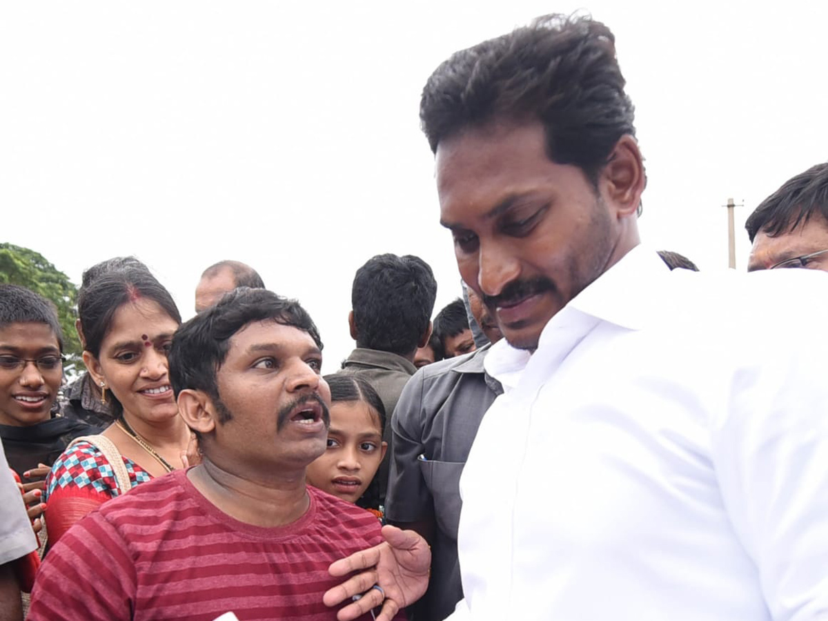 Ys Jagan Padayatra Photo Gallery - Sakshi11