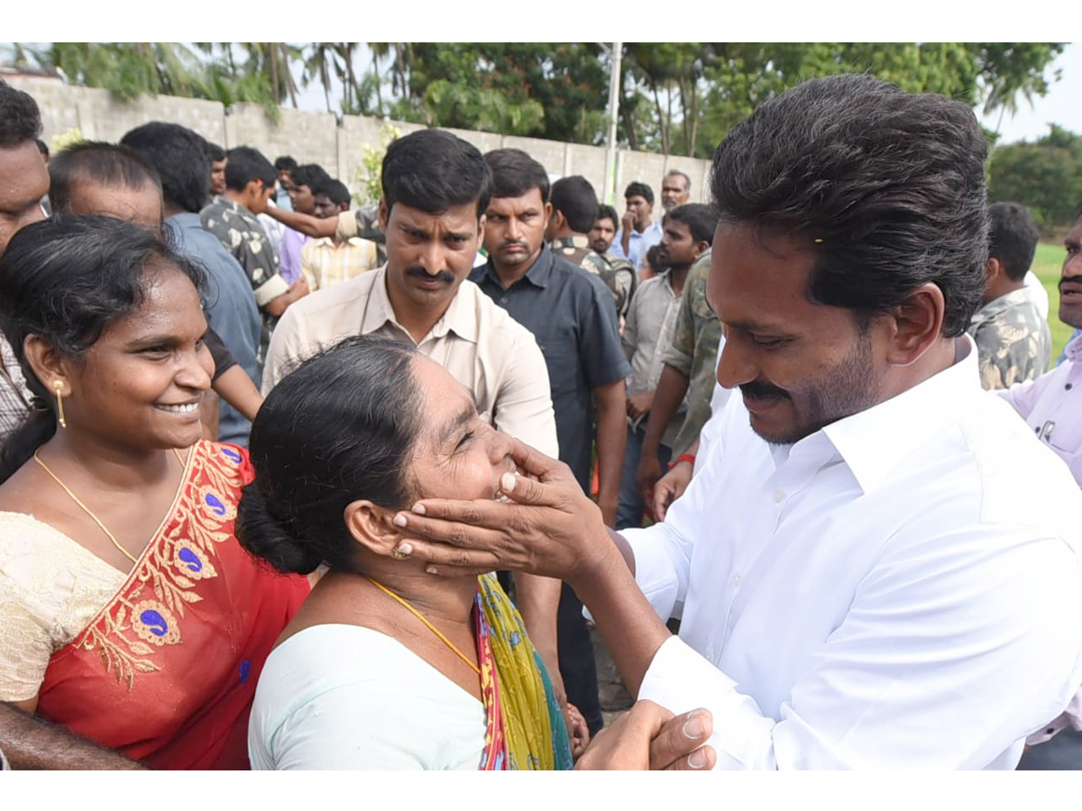 Ys Jagan Mohan Reddy Padayatra day 219 PHoto Gallery - Sakshi10