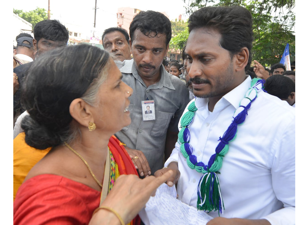 Ys Jagan Mohan Reddy Padayatra day 219 PHoto Gallery - Sakshi13