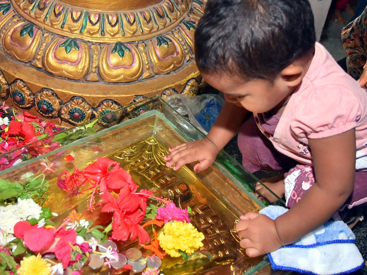 Guru Purnima in Andhra pradesh Photo Gallery - Sakshi22