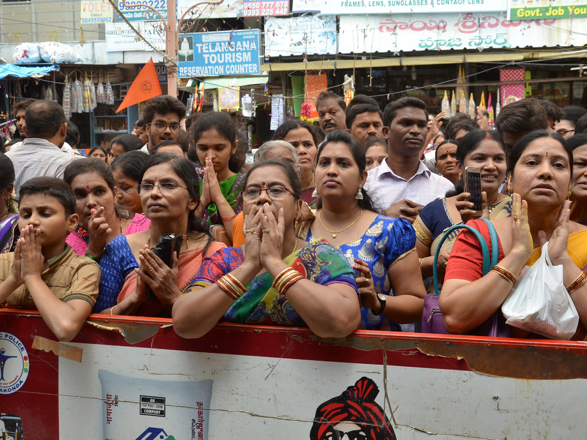 Guru Purnima in Andhra pradesh Photo Gallery - Sakshi23