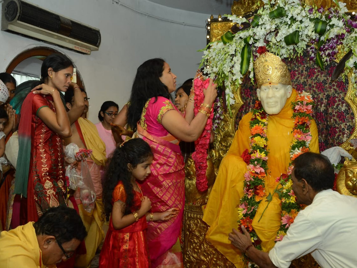 Guru Purnima in Andhra pradesh Photo Gallery - Sakshi5