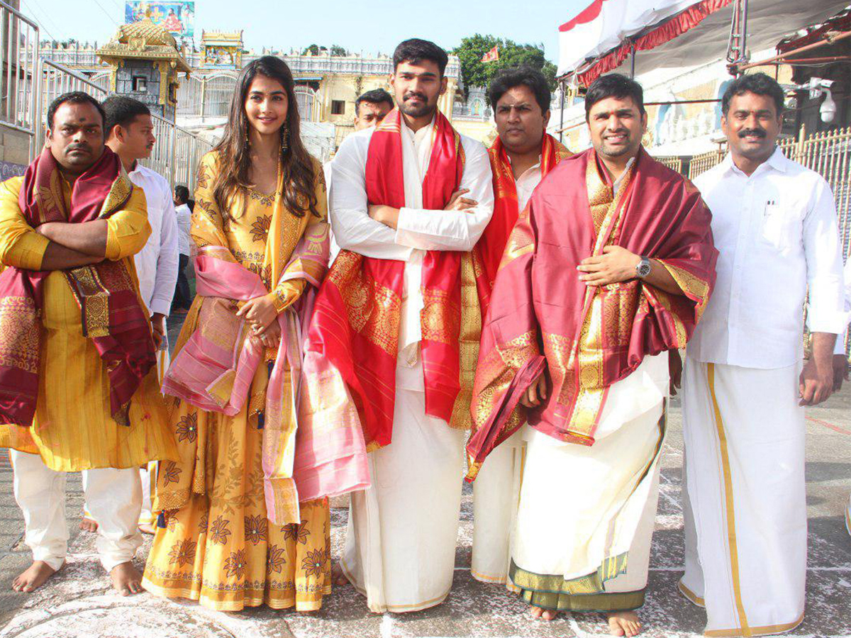 SaakshyamTeam At Tirumala - Sakshi7