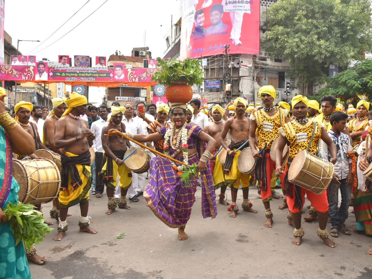 secunderabad bonalu 2018 - Sakshi12