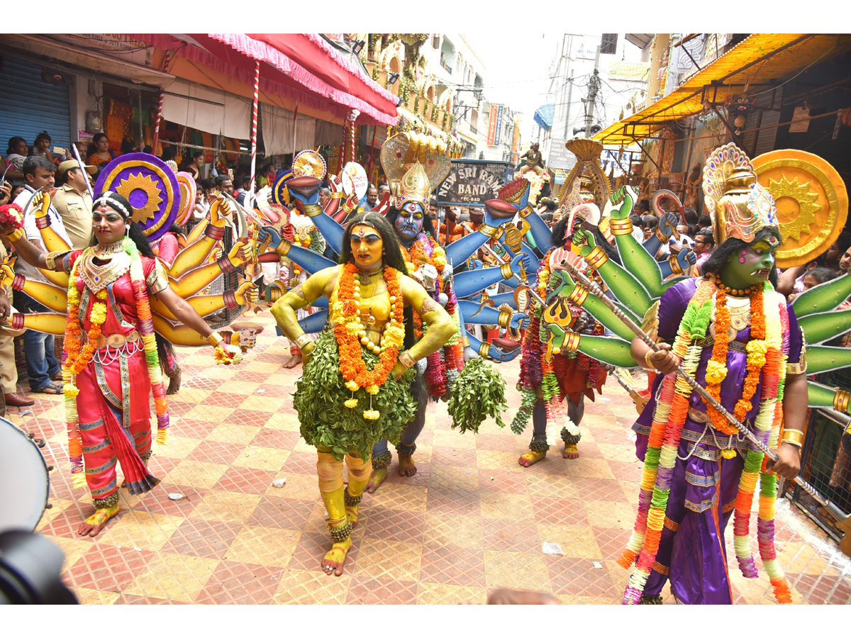 Ujjaini Mahankali Rangam Bhavishyavani 2018 Photo Gallery - Sakshi4