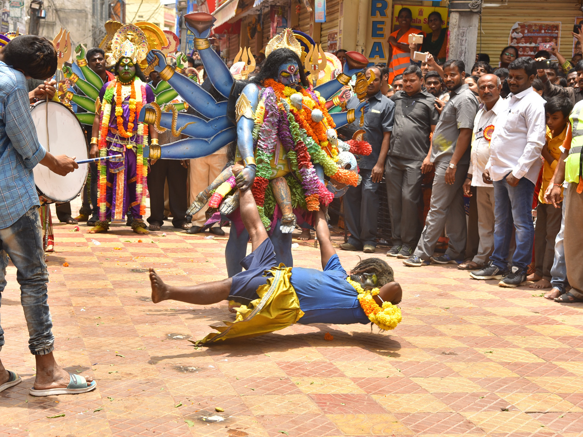 Ujjaini Mahankali Rangam Bhavishyavani 2018 Photo Gallery - Sakshi6