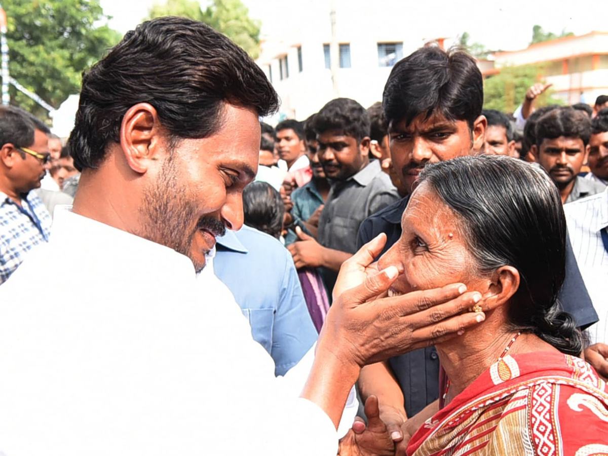 Ys Jagan Padayatra Photo Gallery - Sakshi5