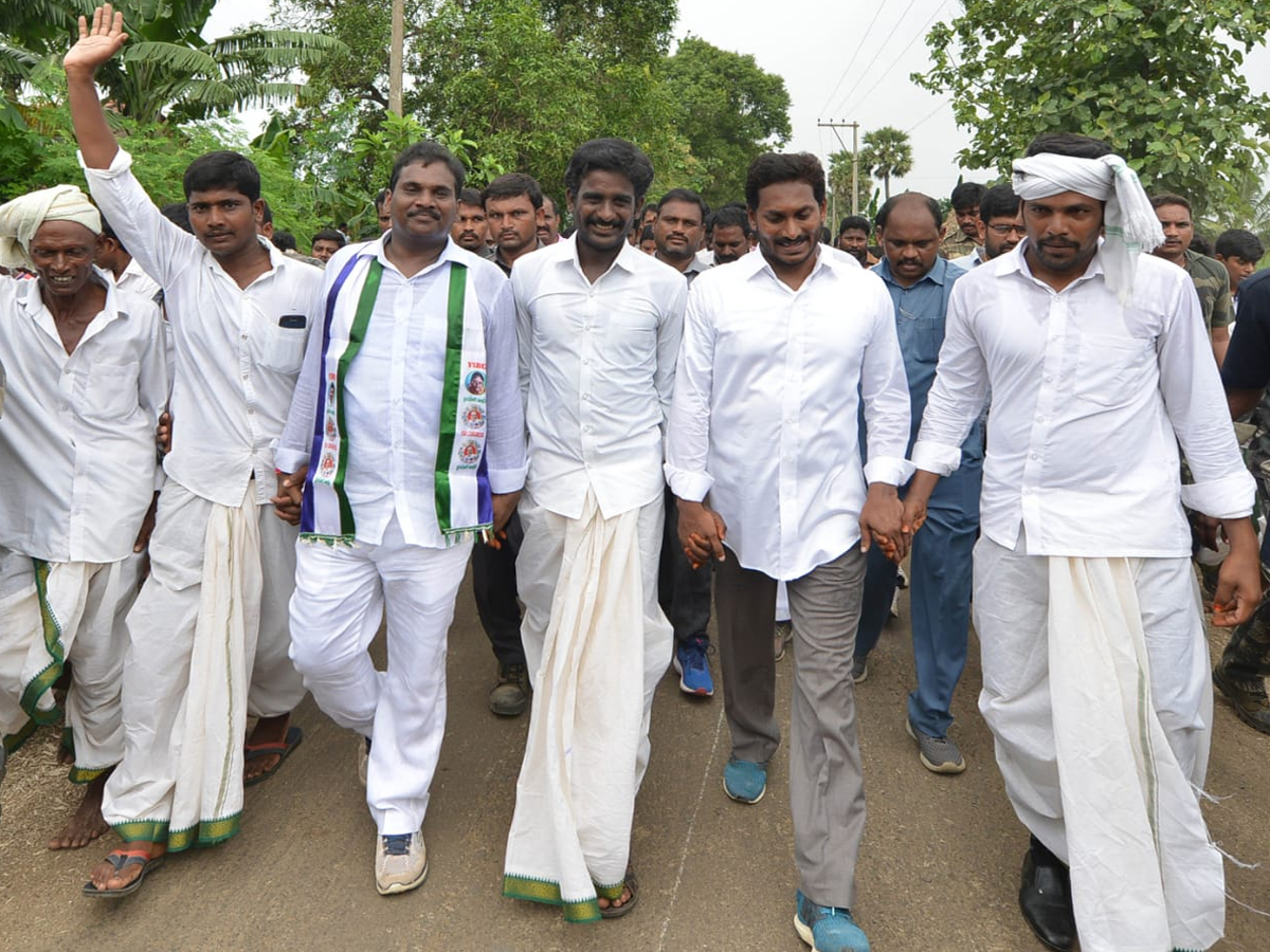 Ys Jagan Padayatra Photo Gallery - Sakshi25