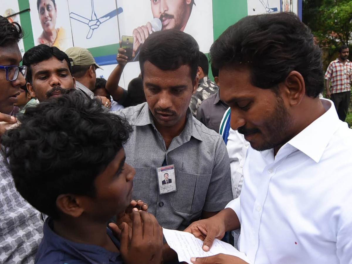 Ys Jagan Padayatra Photo Gallery - Sakshi11