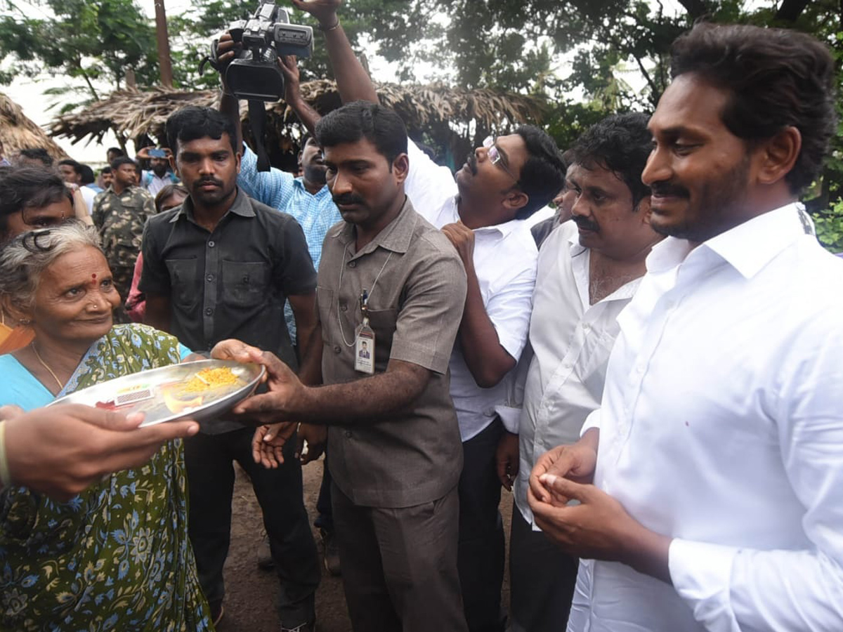 Ys Jagan Padayatra Photo Gallery - Sakshi6