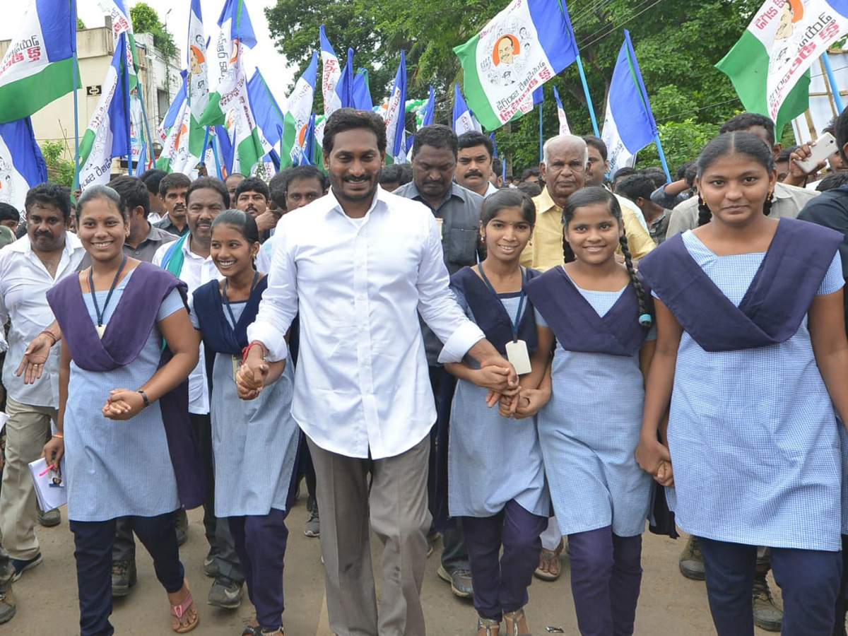 Ys Jagan Padayatra Photo Gallery - Sakshi10